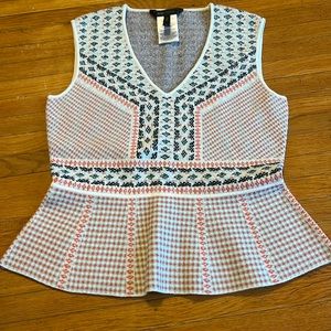 BCBG super cute women size xs NWOT never worn